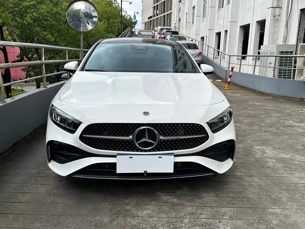 Mercedes-Benz A-Class — фото 2