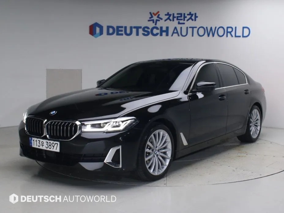 BMW 5-Series — фото 1