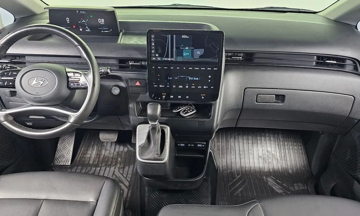 Hyundai Staria — фото 3