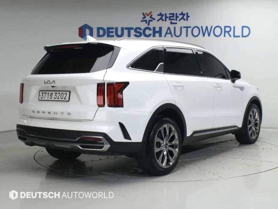 Kia Sorento — фото 3