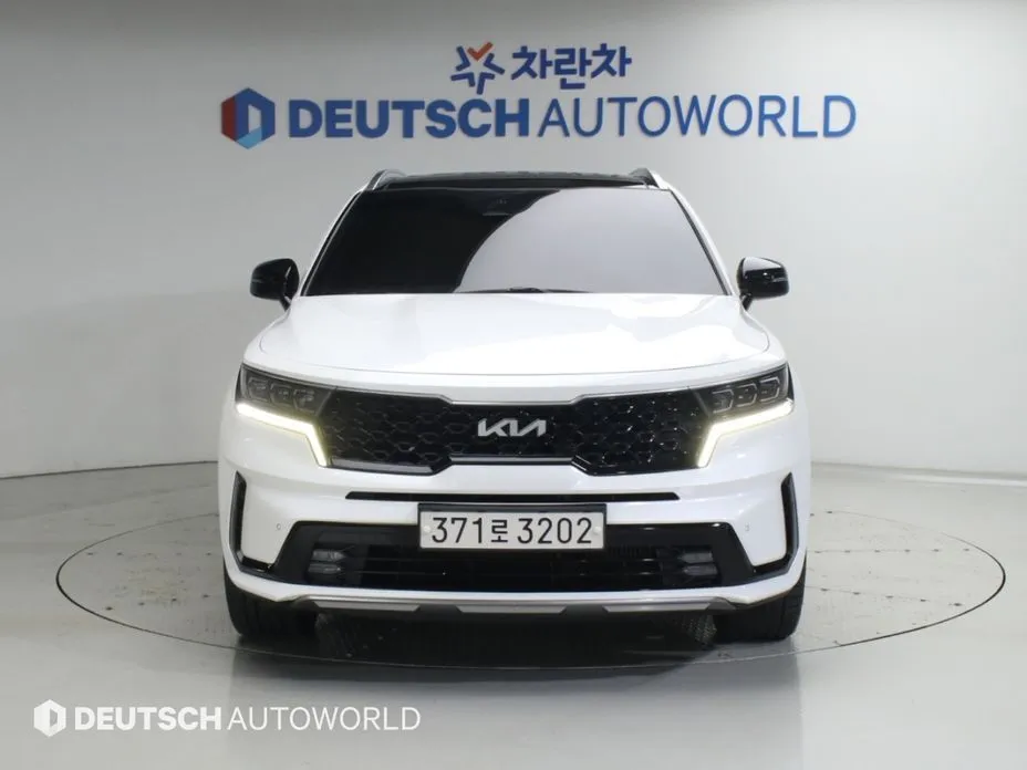 Kia Sorento — фото 5