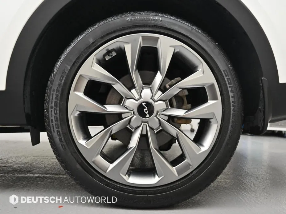 Kia Sorento — фото 10