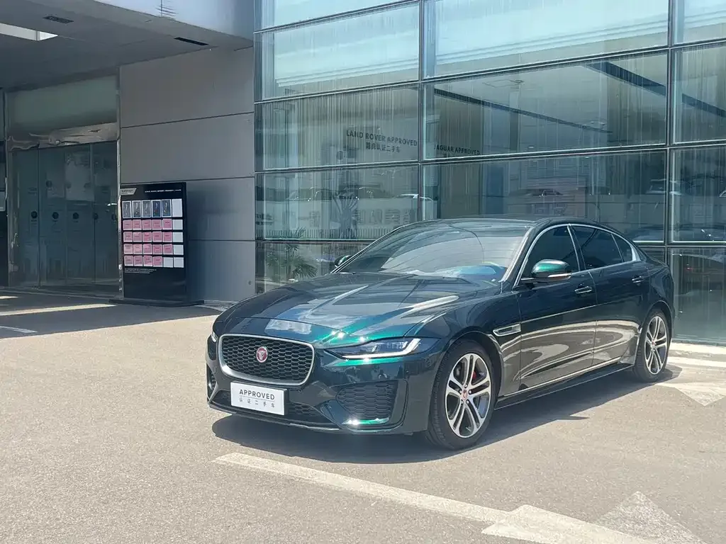 Jaguar XEL — фото 1