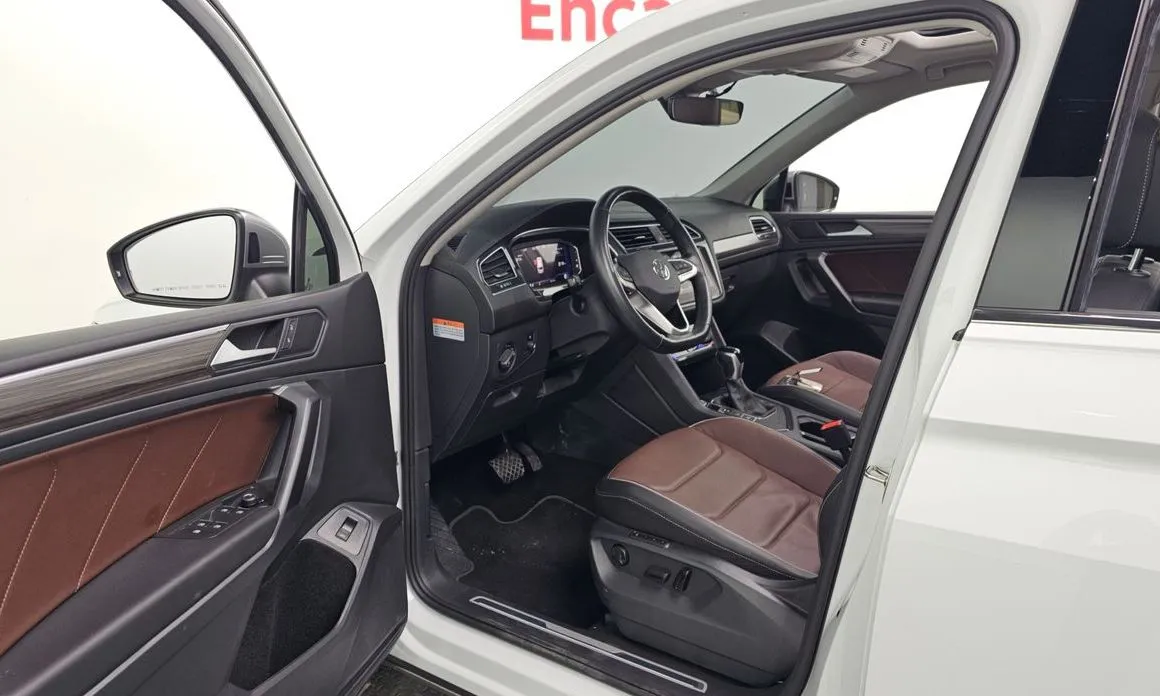 Volkswagen Tiguan — фото 7