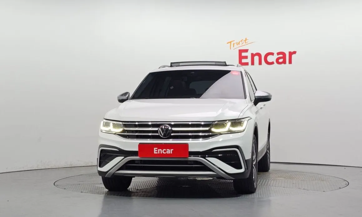 Volkswagen Tiguan — фото 6