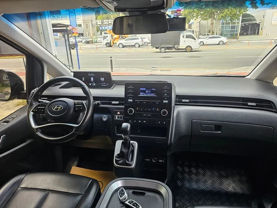Hyundai Staria — фото 9