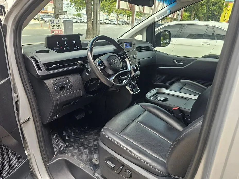 Hyundai Staria — фото 5