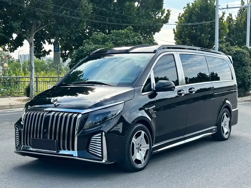 Mercedes-Benz Vito — фото 1