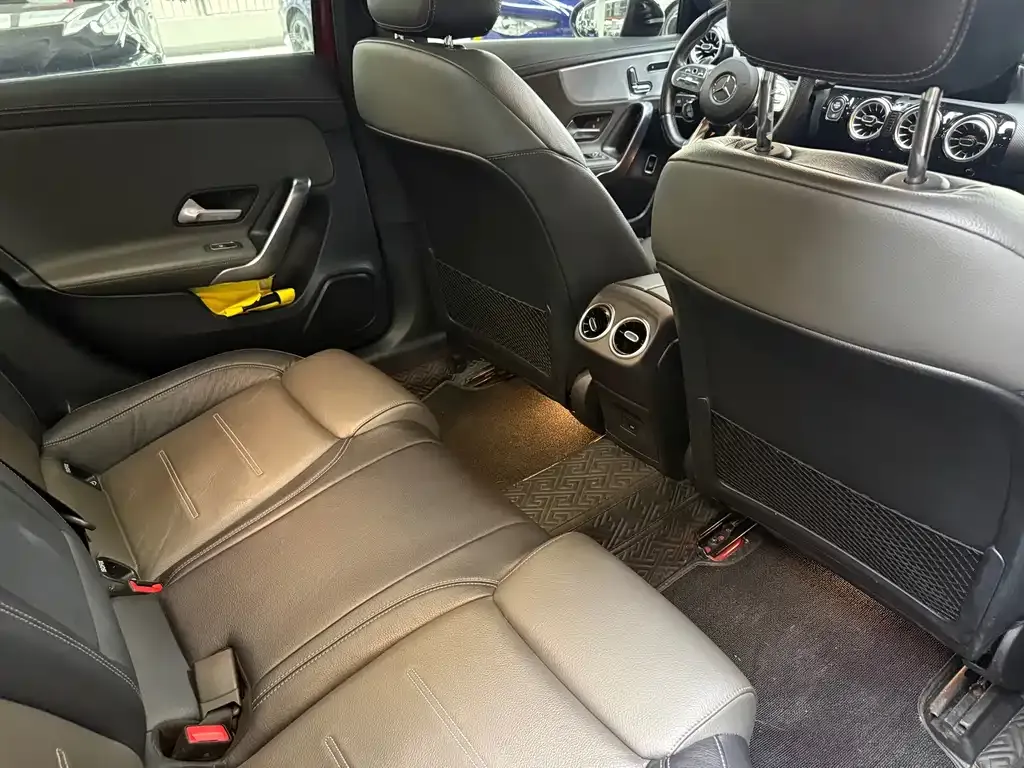 Mercedes-Benz A-Class AMG — фото 5