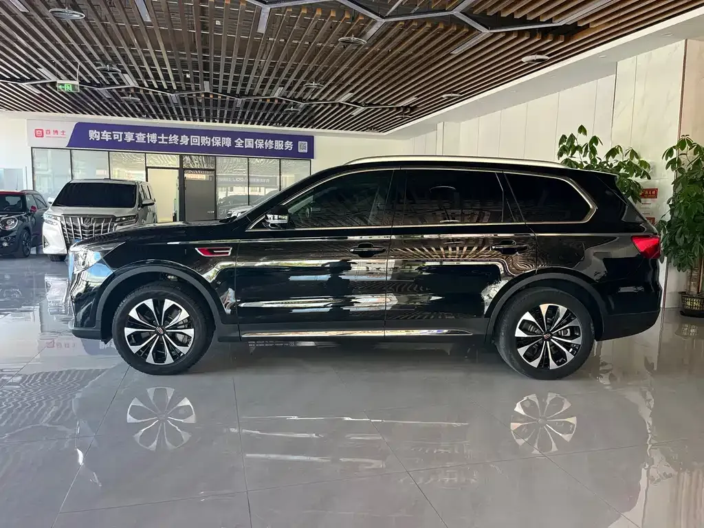 Hongqi HS7 — фото 10