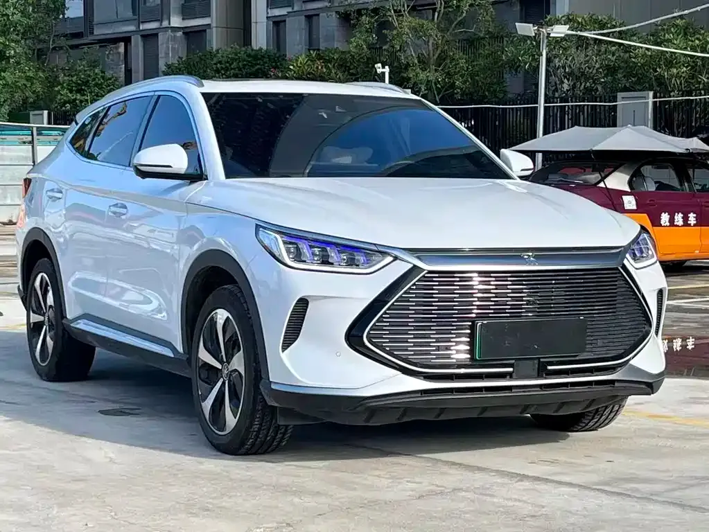 BYD PLUS New Energy — фото 6