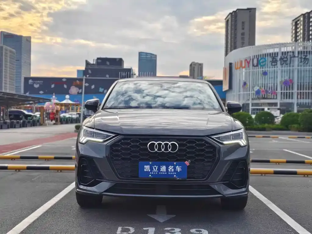 Audi Q3 Sportback — фото 9