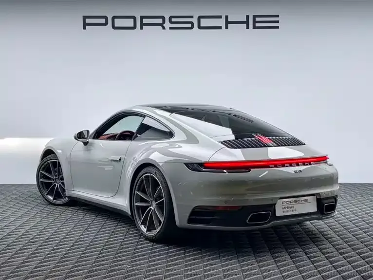 Porsche 911 — фото 10