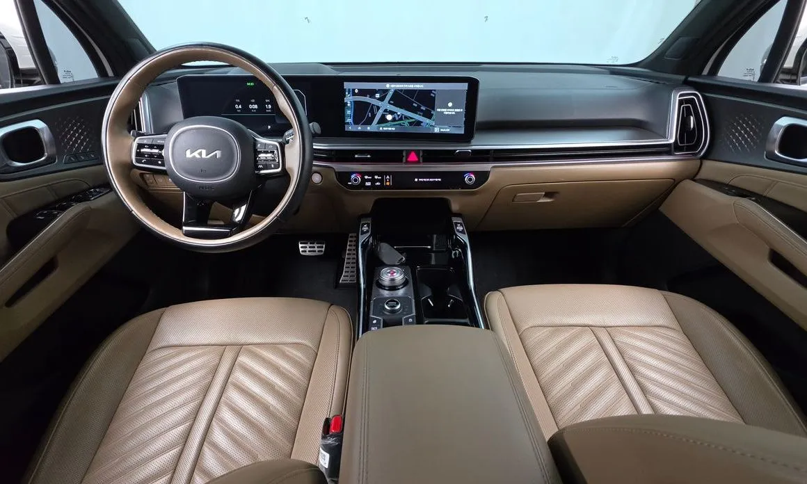 Kia Sorento — фото 8