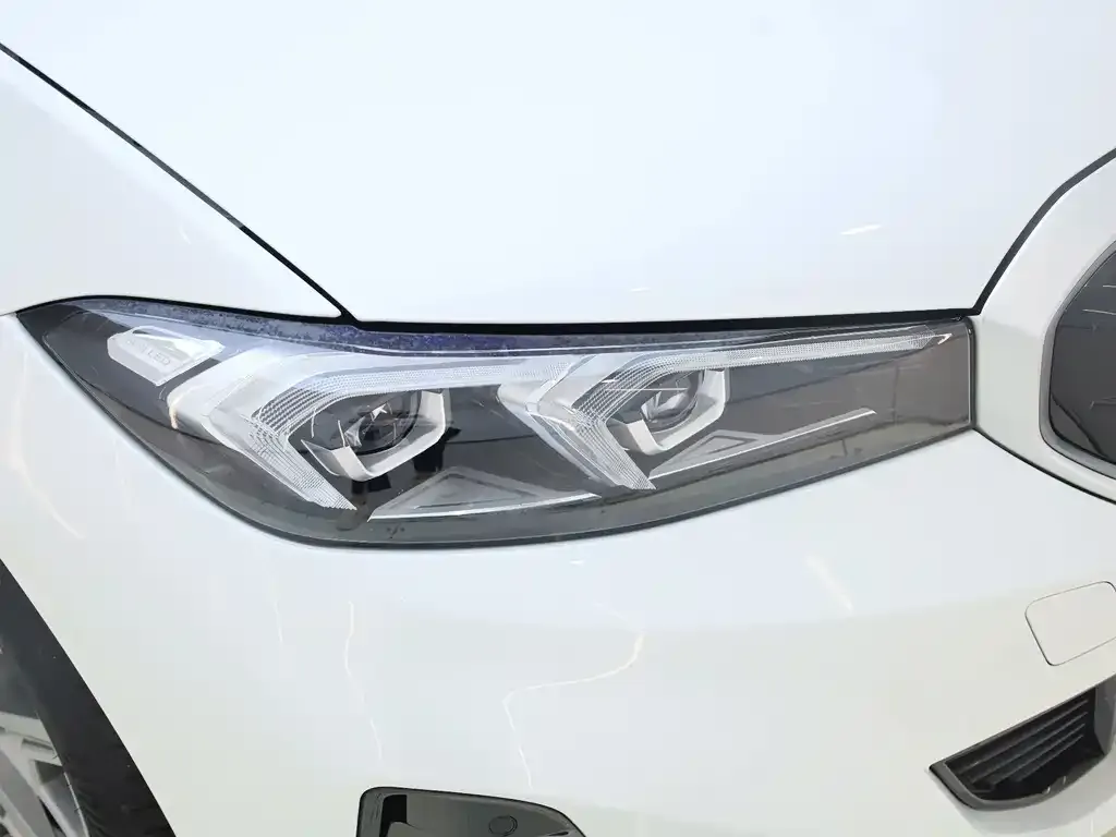 BMW i3 — фото 4