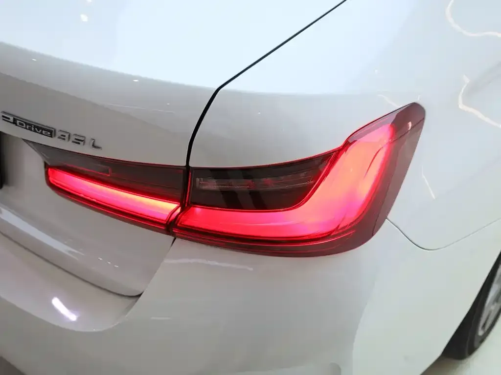 BMW i3 — фото 5