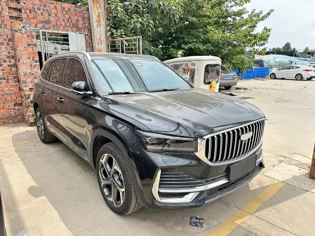 Geely Xingyue L — фото 9