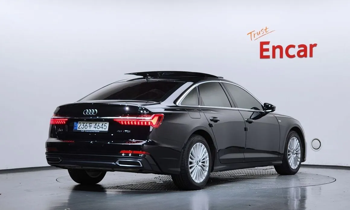 Audi A6 — фото 8