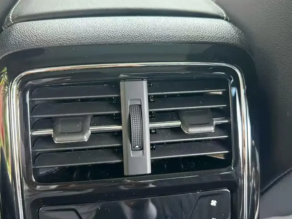 Volkswagen Passat — фото 6