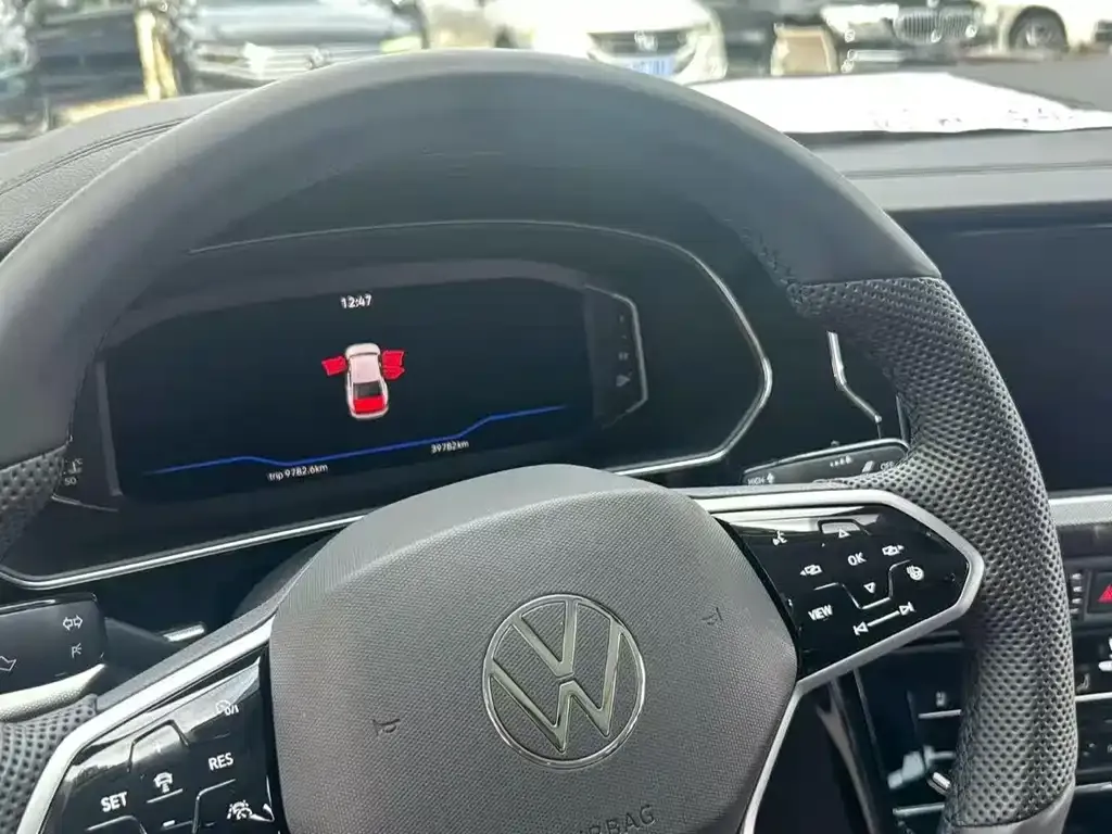 Volkswagen Passat — фото 2