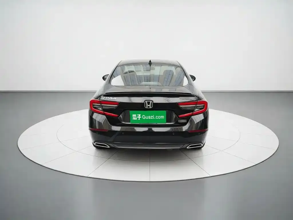 Honda Accord — фото 5