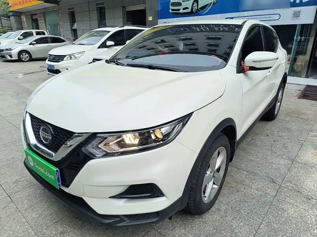 Nissan Qashqai — фото 3