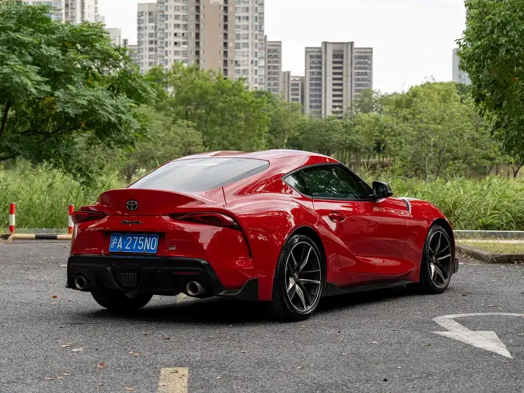 Toyota Supra — фото 5