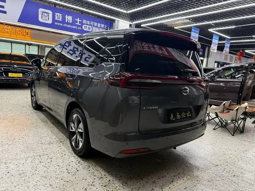 GAC Motor Trumpchi M6 — фото 10