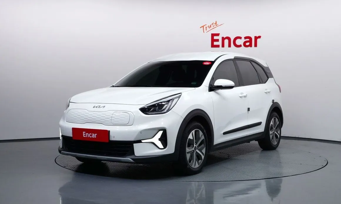 Kia Niro — фото 1