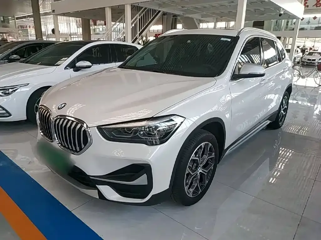 BMW X1 — фото 4