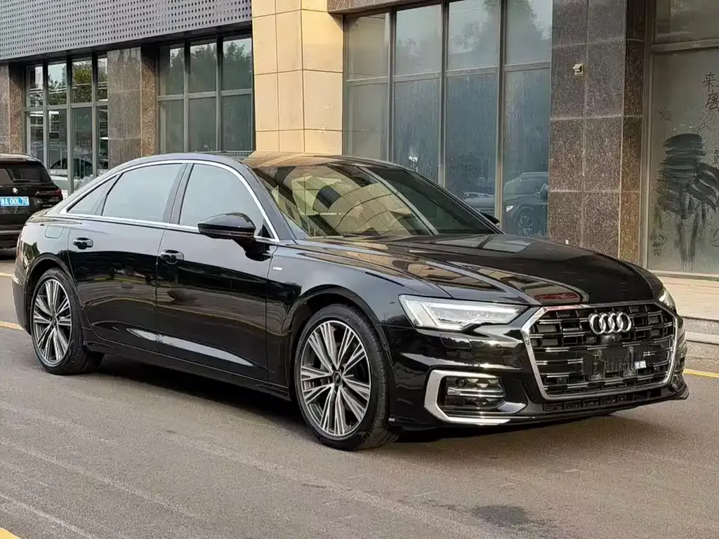 Audi A6L — фото 6