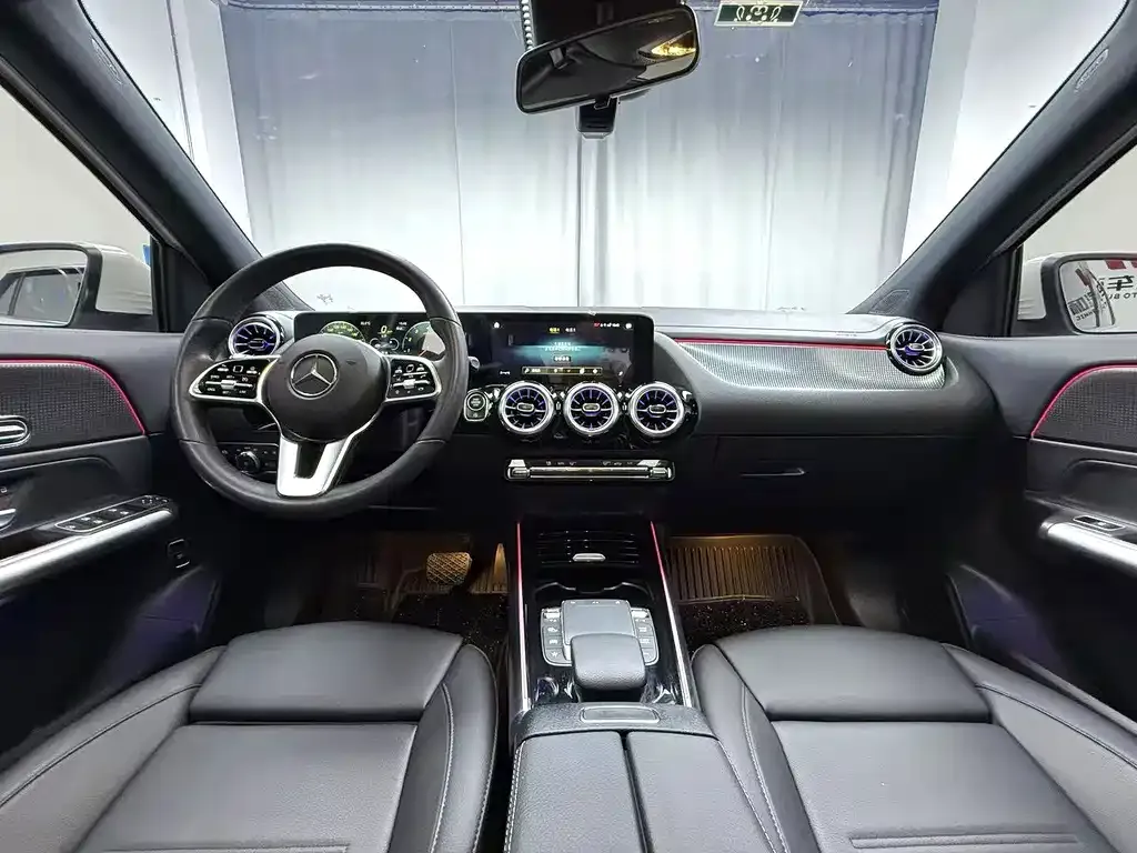 Mercedes-Benz GLA — фото 5