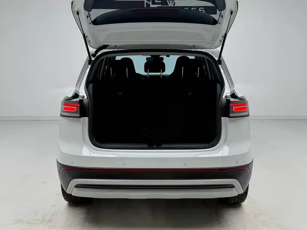 Volkswagen Tharu — фото 10