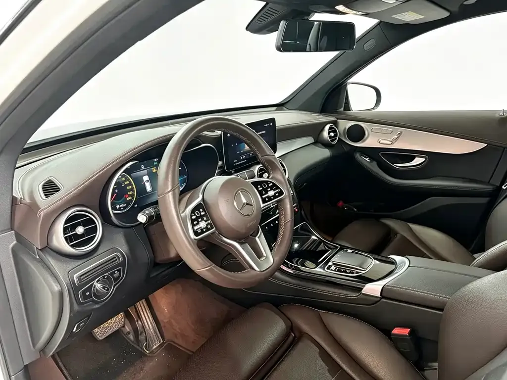 Mercedes-Benz GLC — фото 2