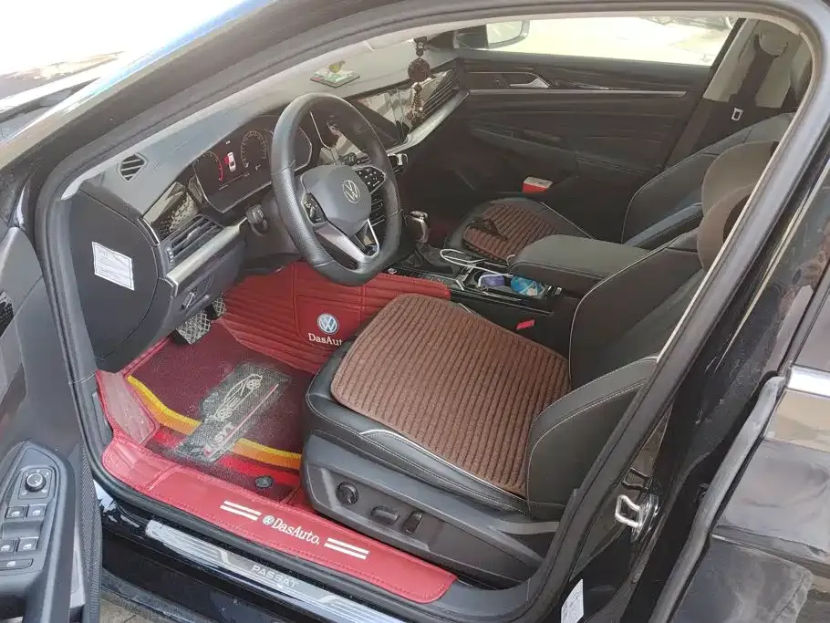 Volkswagen Passat — фото 10