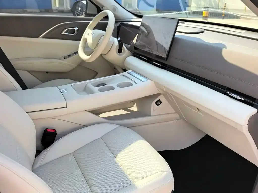Haval Xiaolong MAX — фото 10