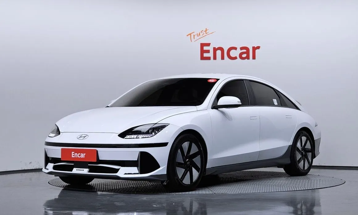 Hyundai Ioniq6 — фото 1