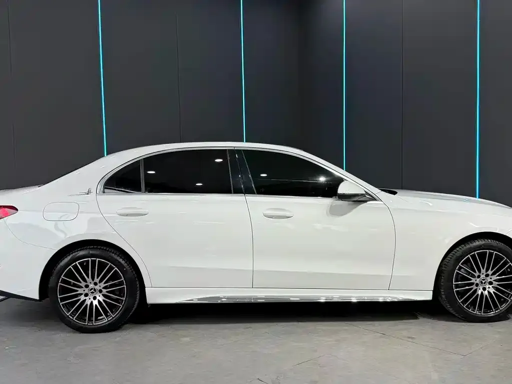 Mercedes-Benz C-Class — фото 10