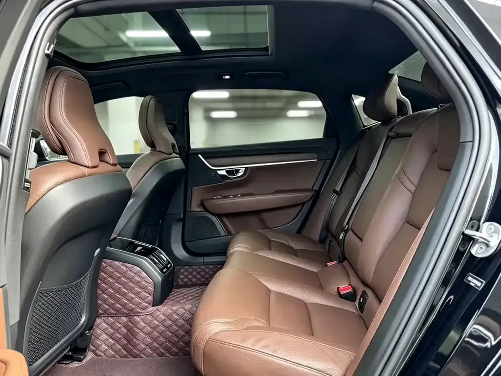 Volvo S90 — фото 4