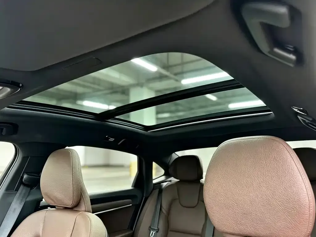 Volvo S90 — фото 3