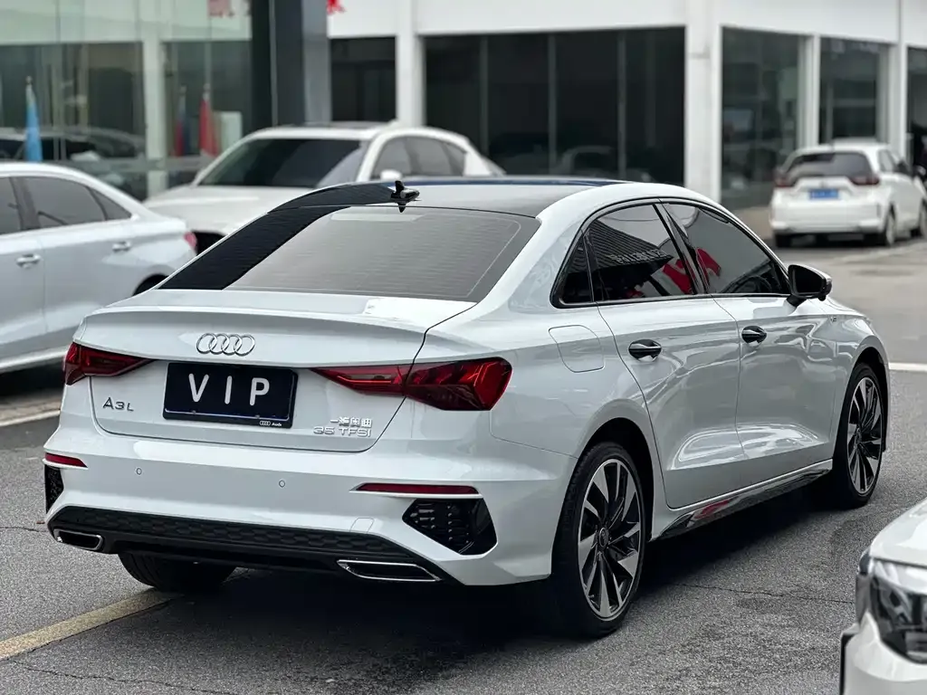 Audi A3 — фото 3
