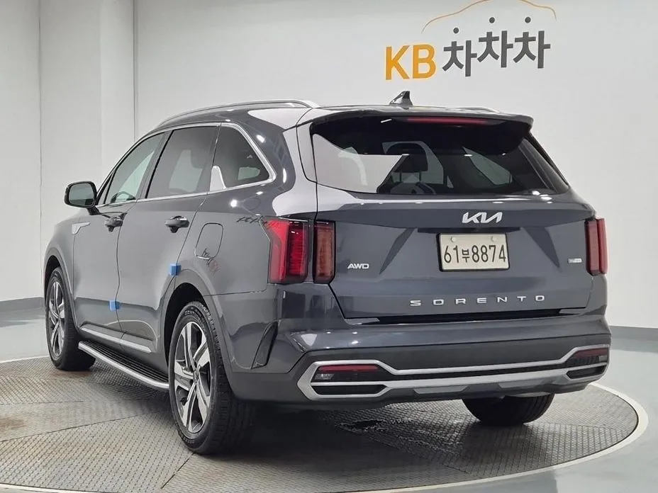 Kia Sorento — фото 4