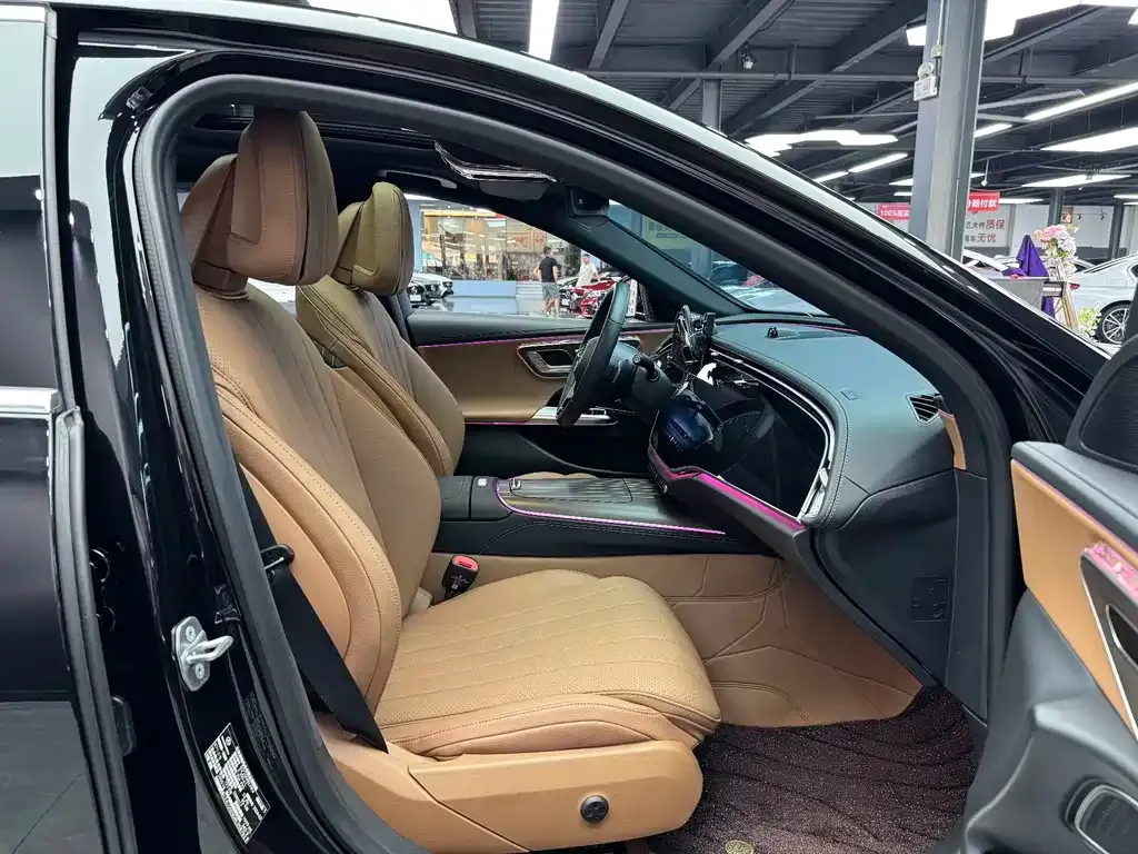 Mercedes-Benz E-Class New Energy — фото 6