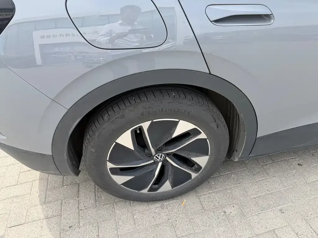Volkswagen ID.4 Crozz — фото 10