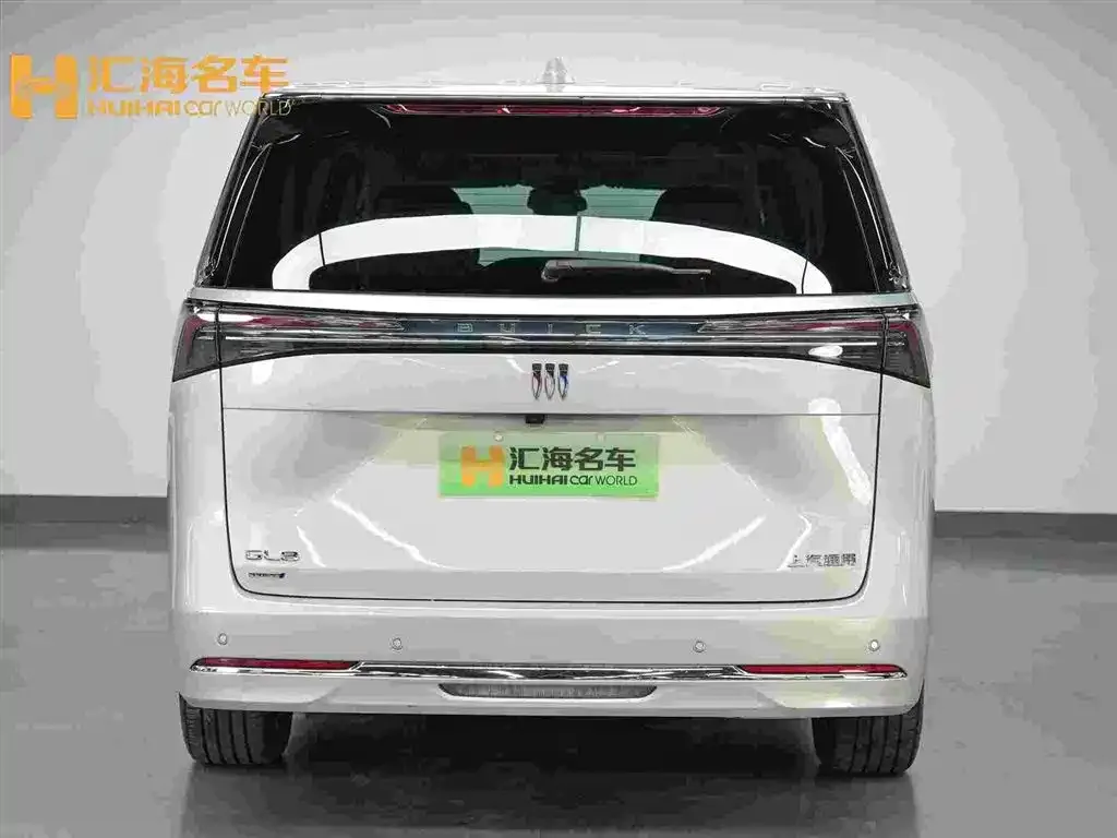 Buick GL8 Hybrid — фото 2