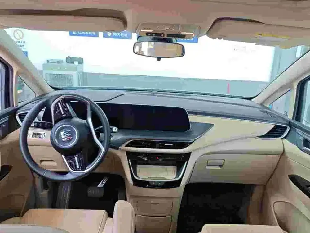 Buick GL8 Hybrid — фото 3