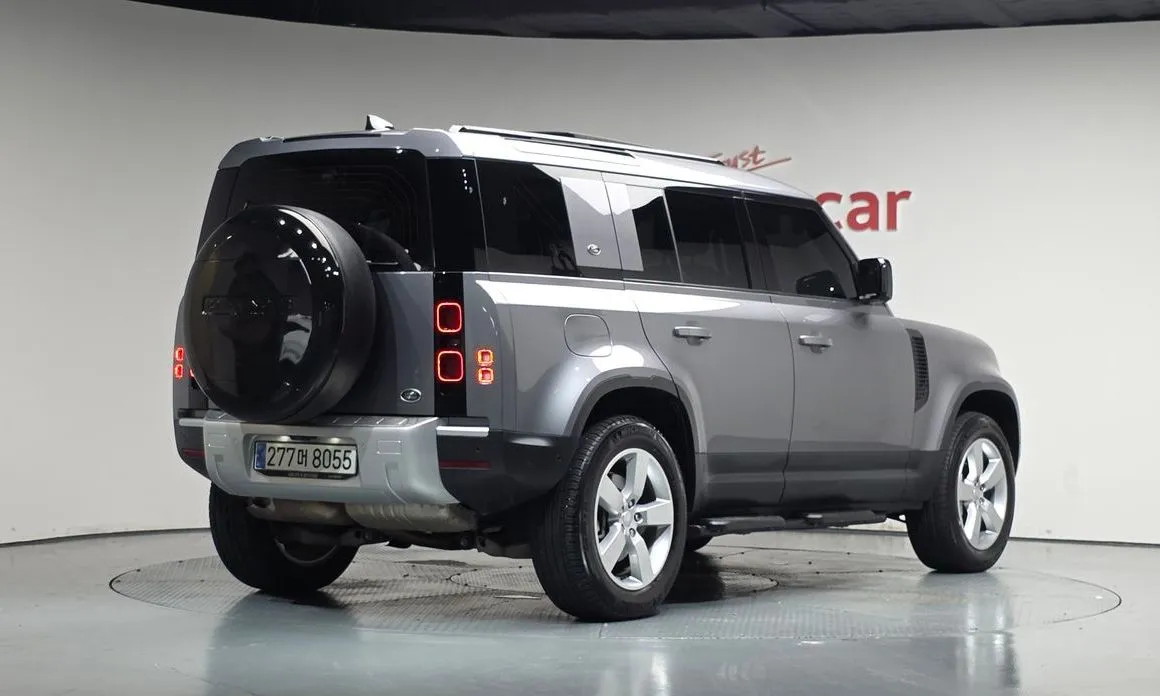 Land Rover Defender — фото 6