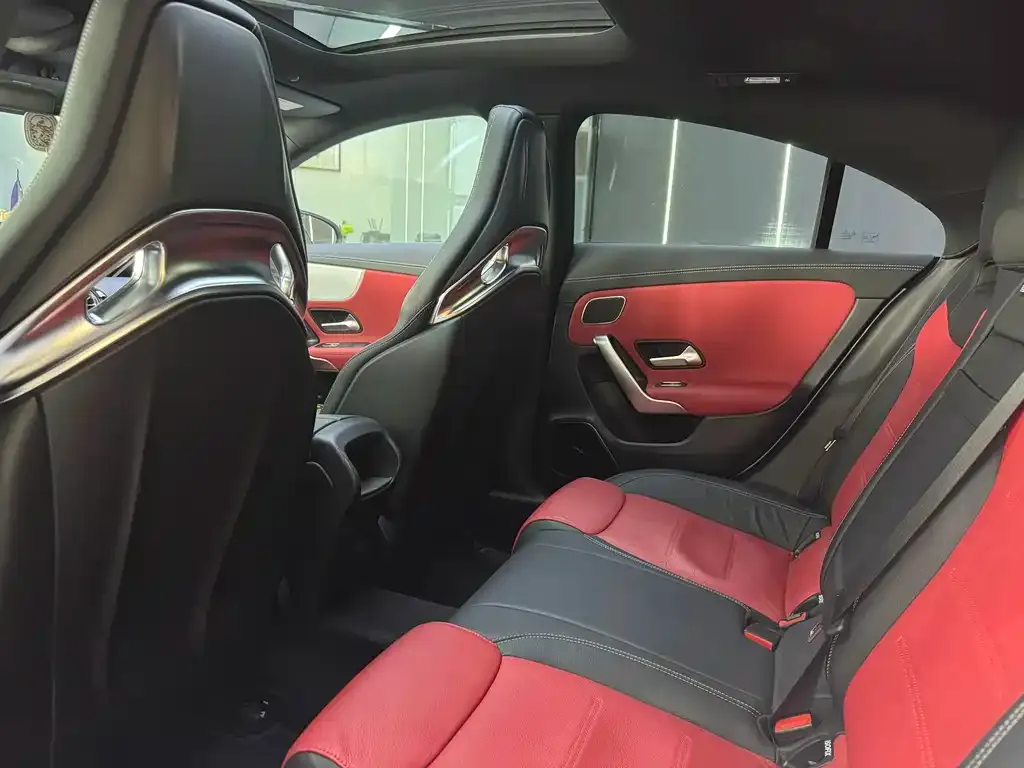 Mercedes-Benz CLA AMG — фото 6