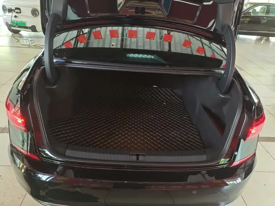 Volkswagen Passat — фото 8