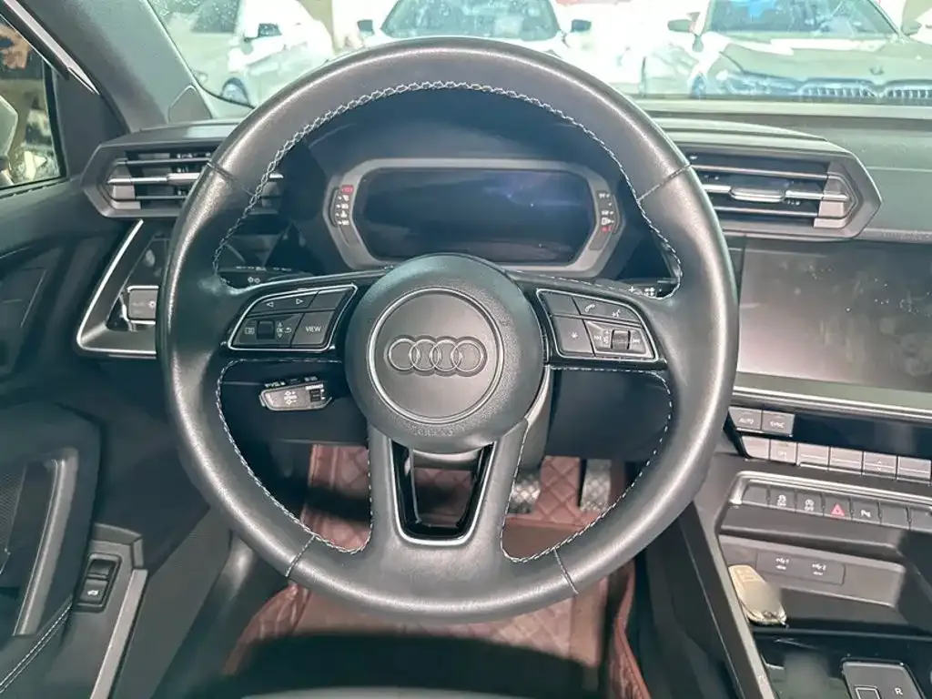 Audi A3 — фото 7